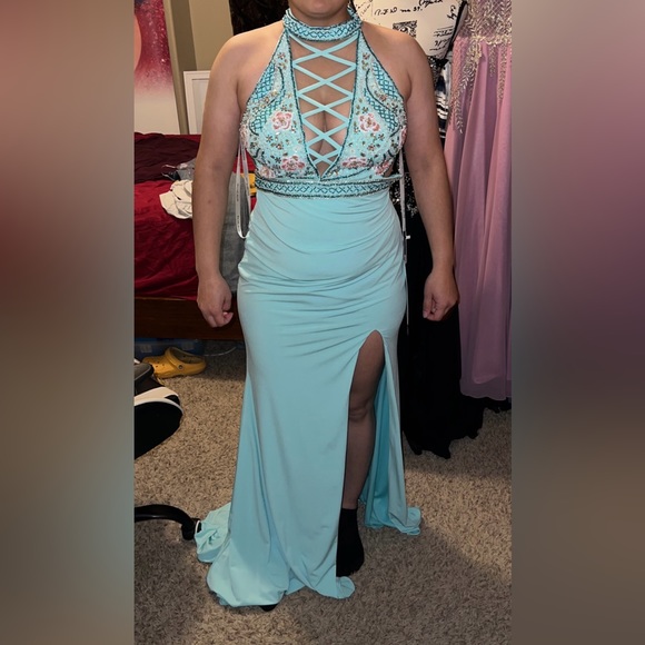 Killer Rachel Allan!!! - Picture 2 of 2